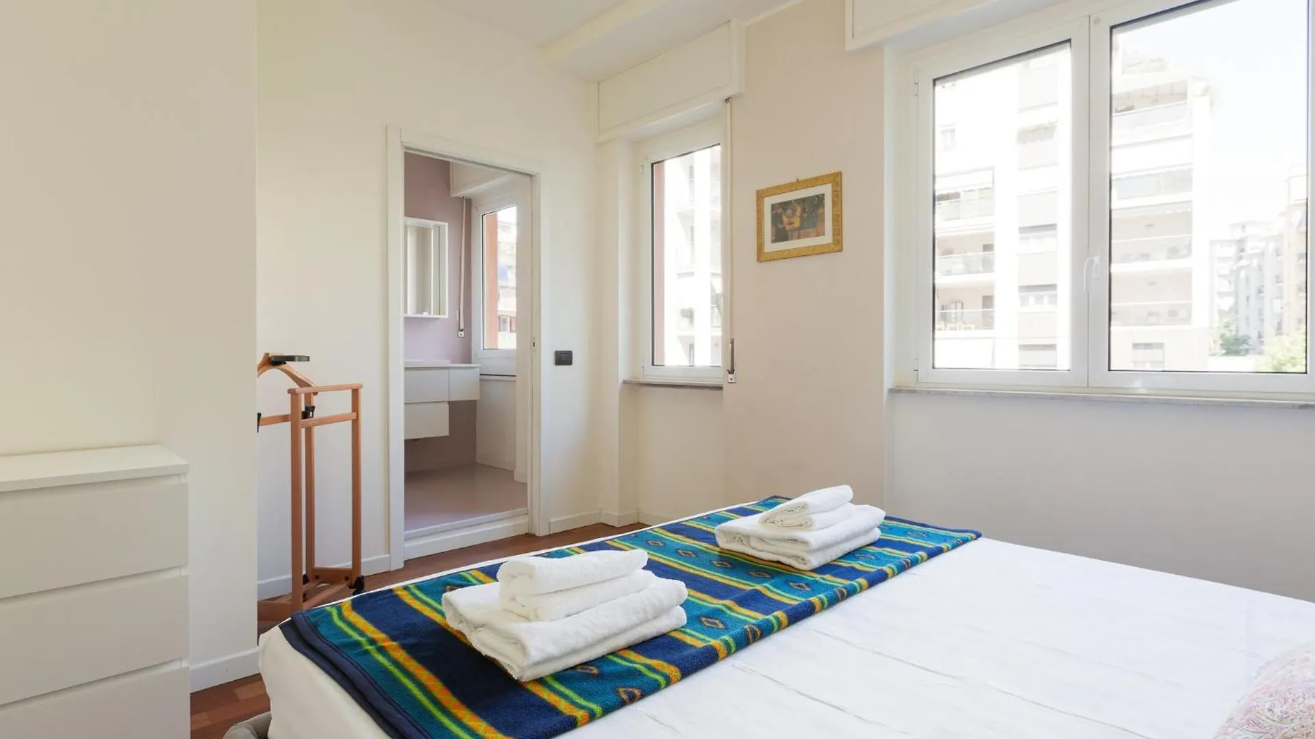 Lambrate Fs Spacious Apartment With Balcony Milan